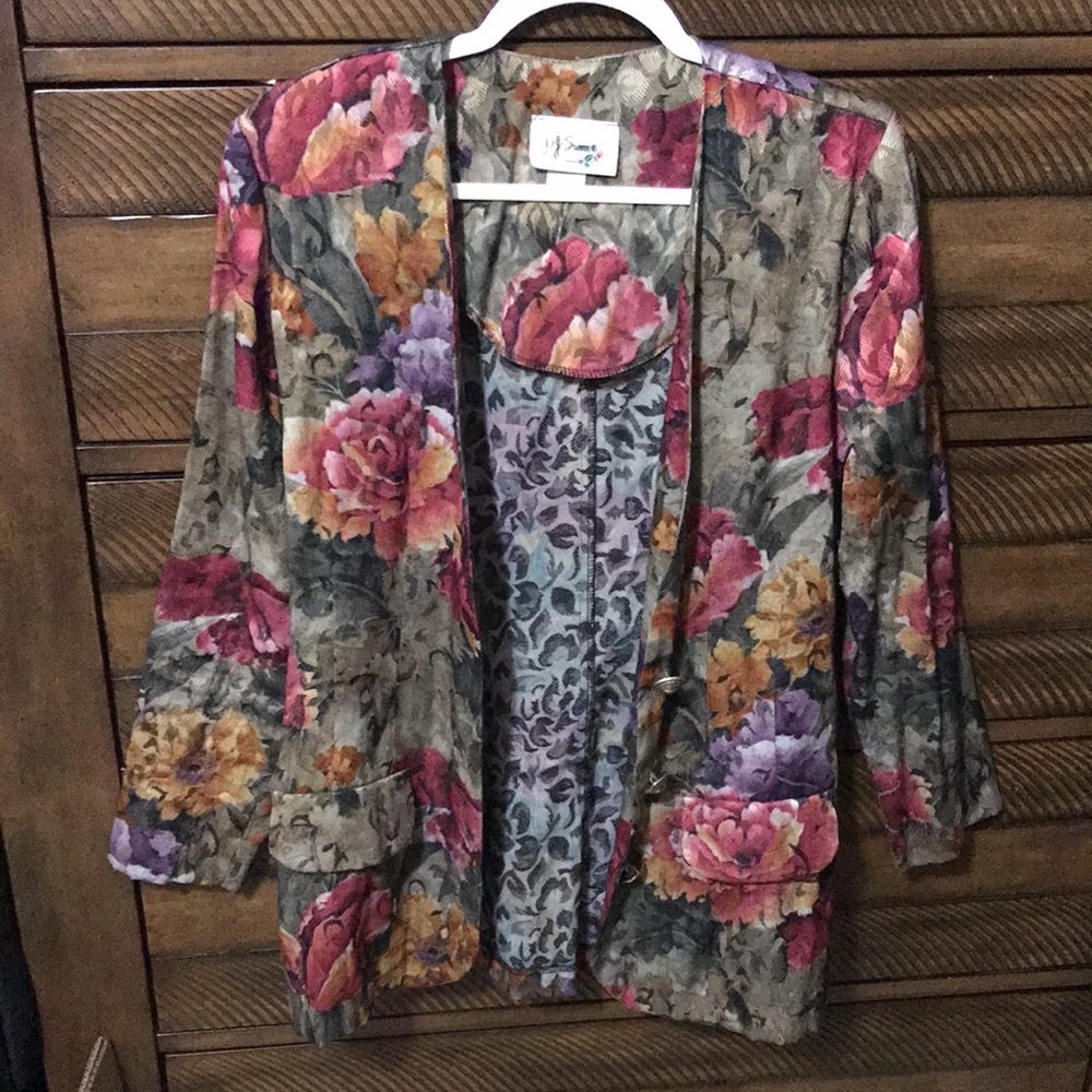 Floral blazer jacket